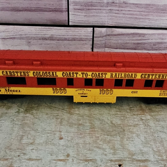 Athearn HO Scale 1:87 Col Hal Carten's RMC Centennial Show 72ft Observation Car - Picture 2 of 5